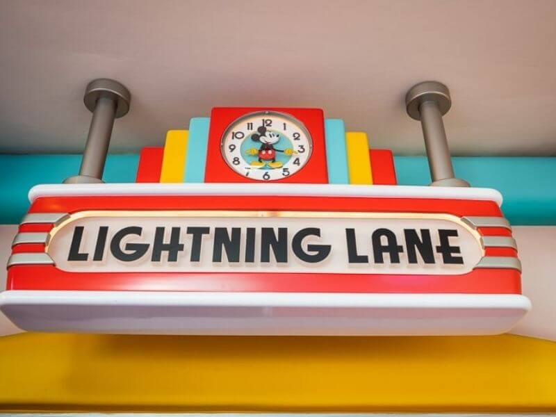 Lightning Lane at Disneyland